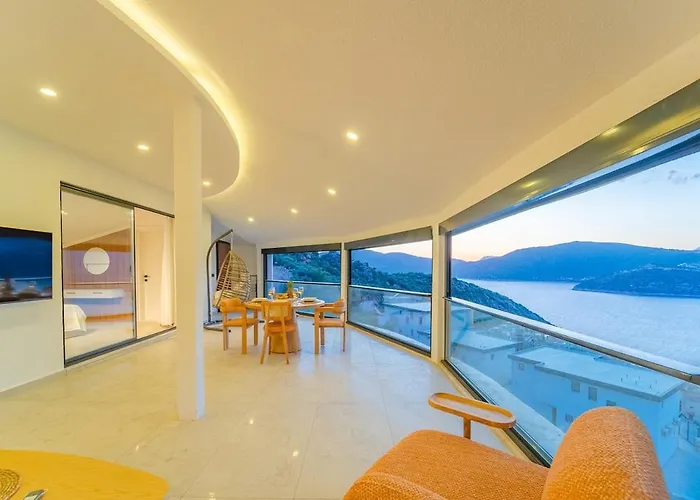 Full Sea View With Pool And Jacuzzi In Kalkan 4 卡斯