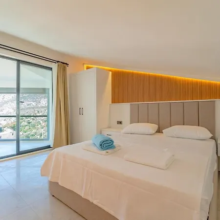 Full Sea View With Pool And Jacuzzi In Kalkan 4 דירה